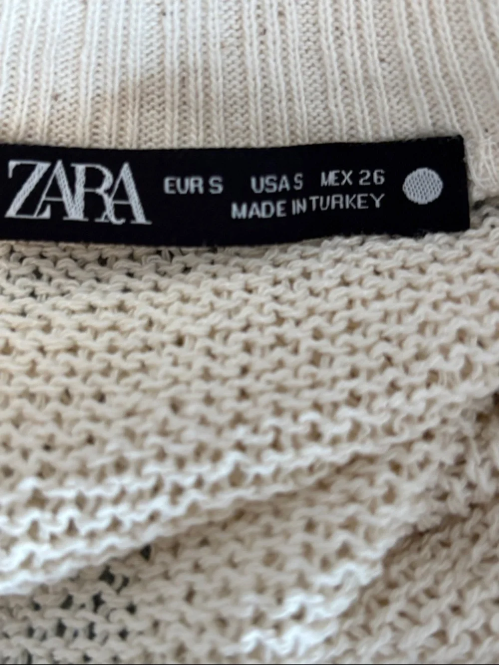 Zara Oversized Knit Vest - Picture 6 of 8